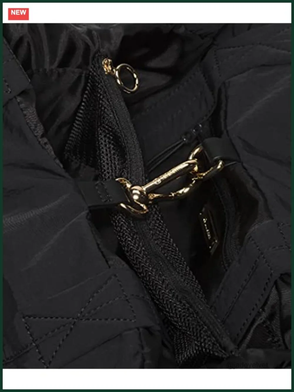 On My Level Bag 19L Nylon Crossbody Tote